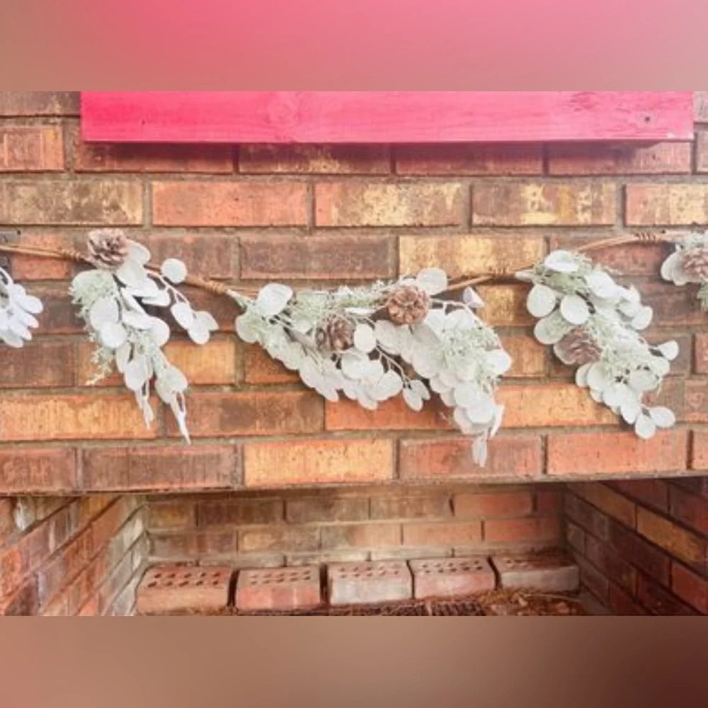 *Silver Dollar Shine Garland